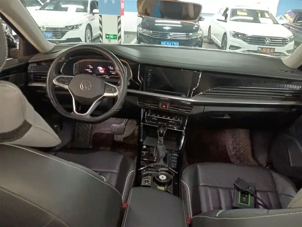 Volkswagen Passat 2022 из CN, фото 10