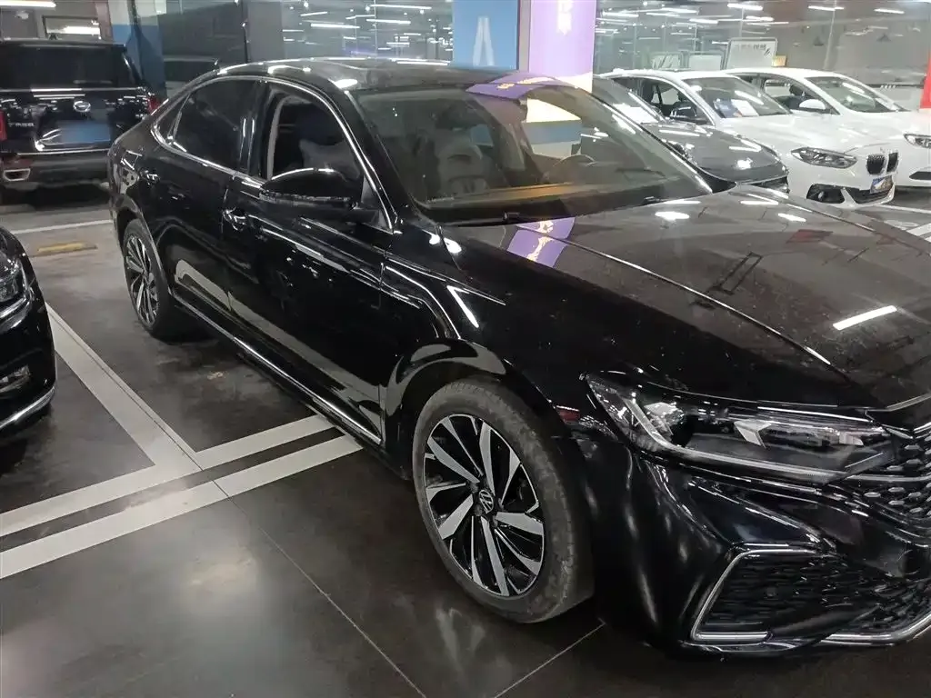 Volkswagen Passat 2022 из CN, фото 4