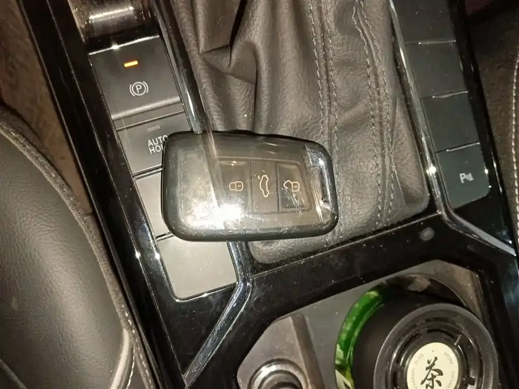 Volkswagen Passat 2022 из CN, фото 9