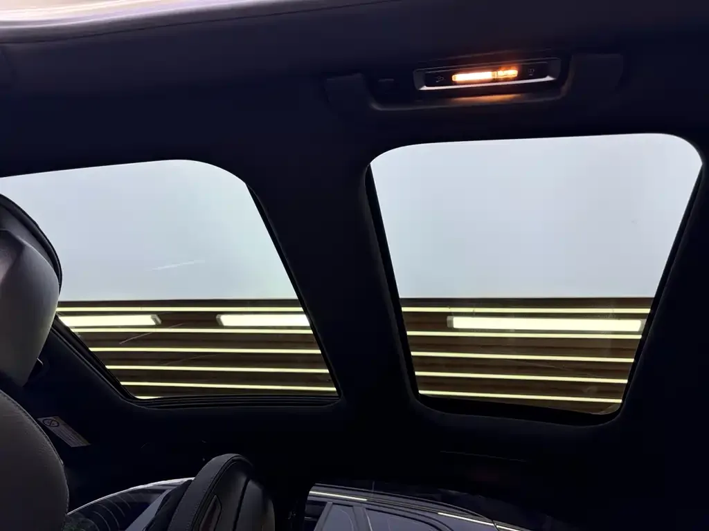 Mercedes-Benz C-Class 2023 из CN, фото 10