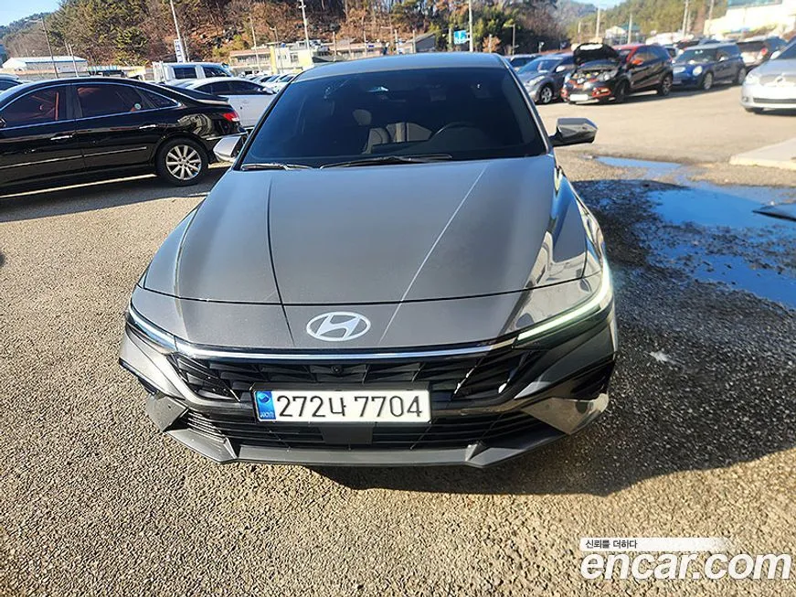 Hyundai AVANTE — фото 3
