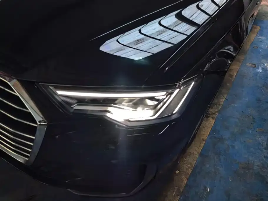 Audi A6L 2021 из CN, фото 5