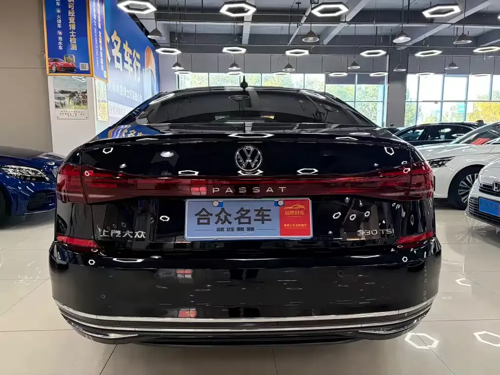 Volkswagen Passat 2022 из CN, фото 4