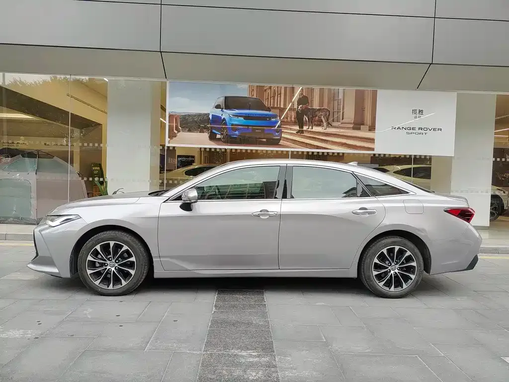 Toyota Avalon 2023 из CN, фото 6