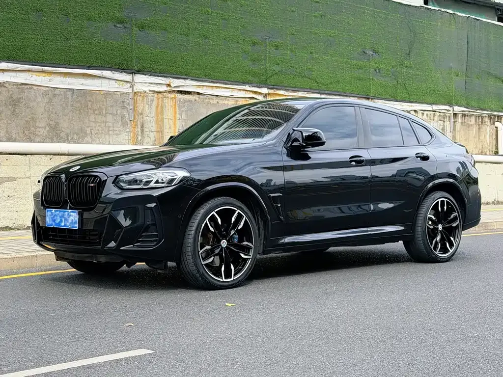 BMW X4 M40i