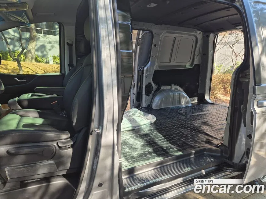 Hyundai Staria 2024 из KR, фото 10
