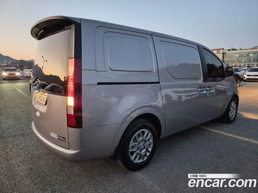 Hyundai Staria 2024 из KR, фото 6