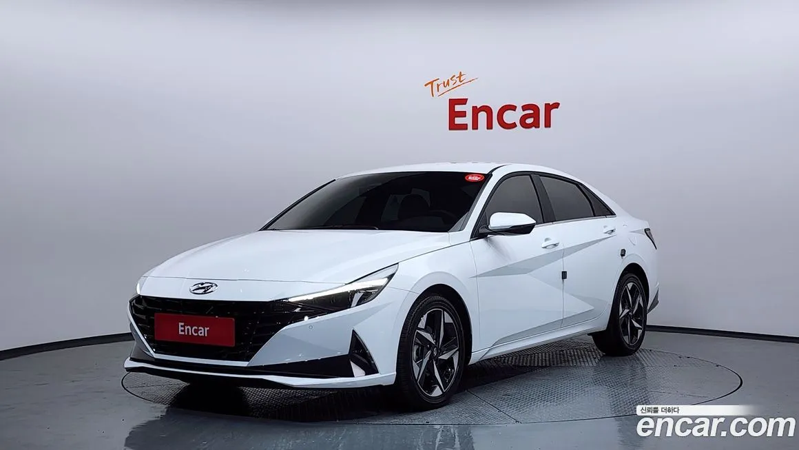 Hyundai AVANTE 2023 из KR, фото 1