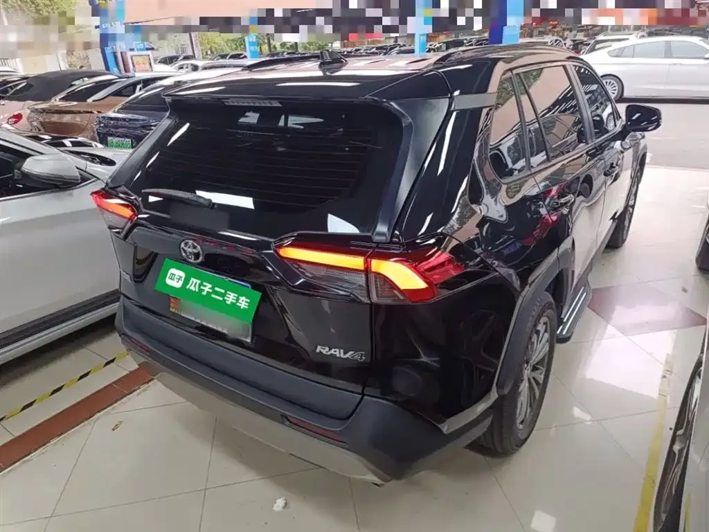 Toyota RAV4 2024 из CN, фото 7