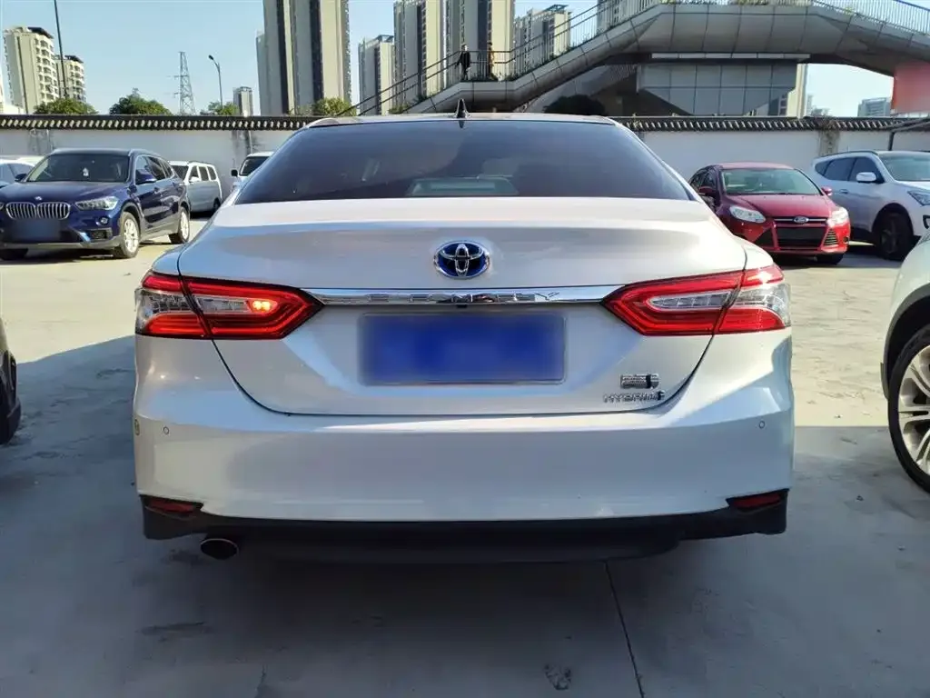 Toyota Camry 2021 из CN, фото 6