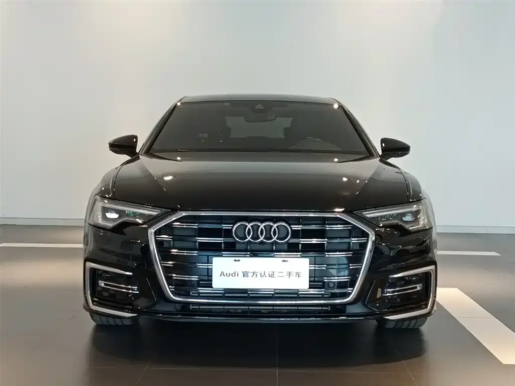 Audi A6L 2023 из CN, фото 2