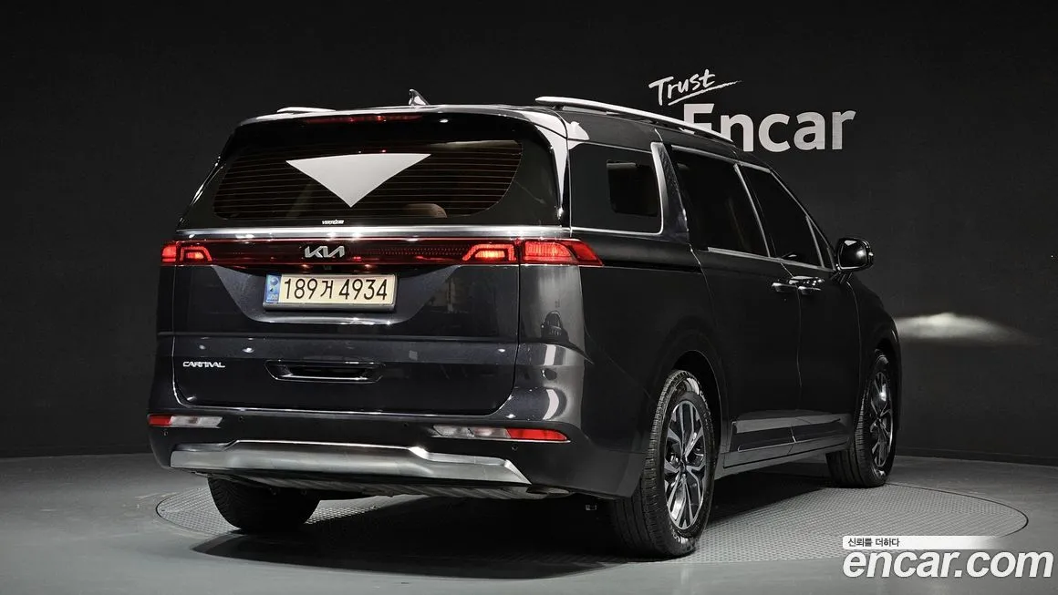 Kia Carnival 2023 из KR, фото 2