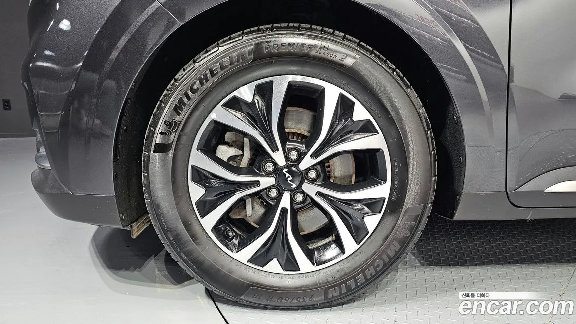 Kia Carnival 2023 из KR, фото 5