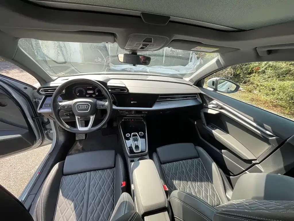 Audi A3 2024 из CN, фото 6