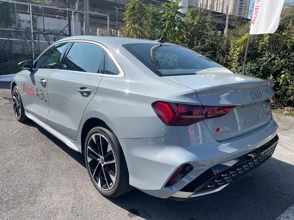 Audi A3 2024 из CN, фото 7