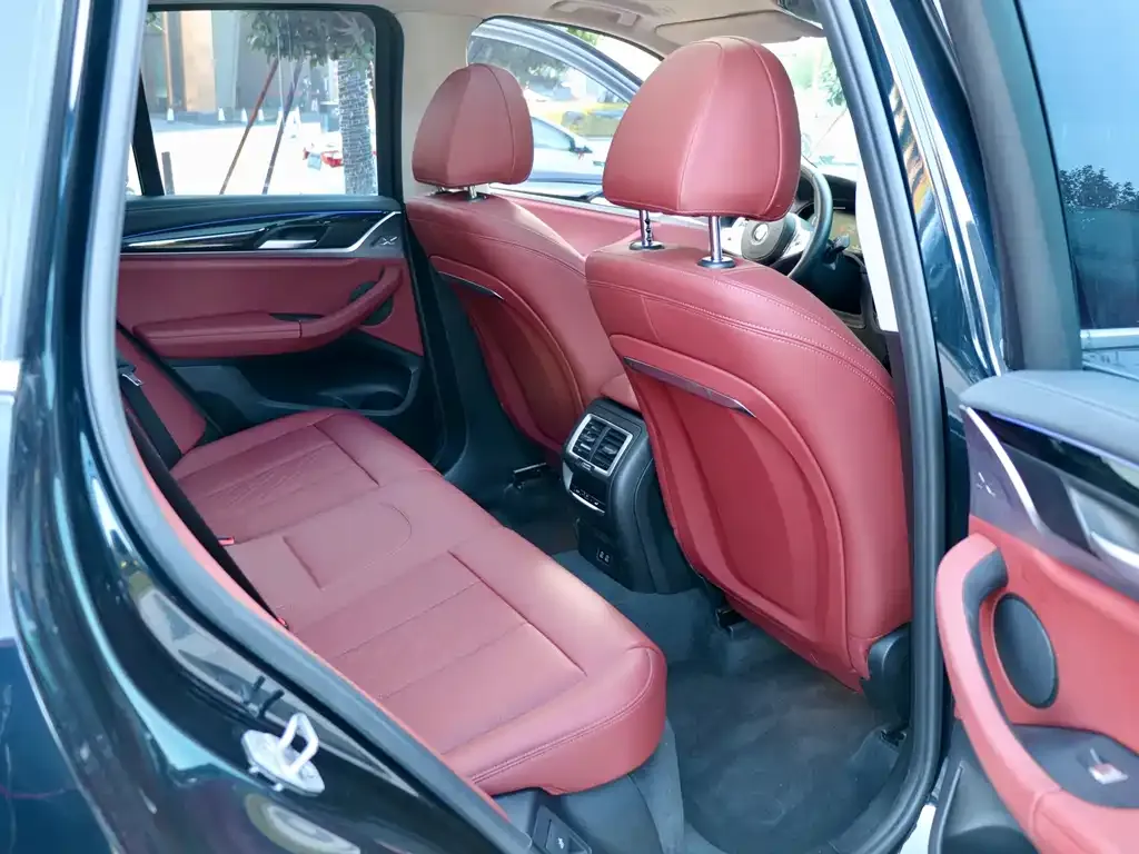 BMW X3 2024 из CN, фото 10