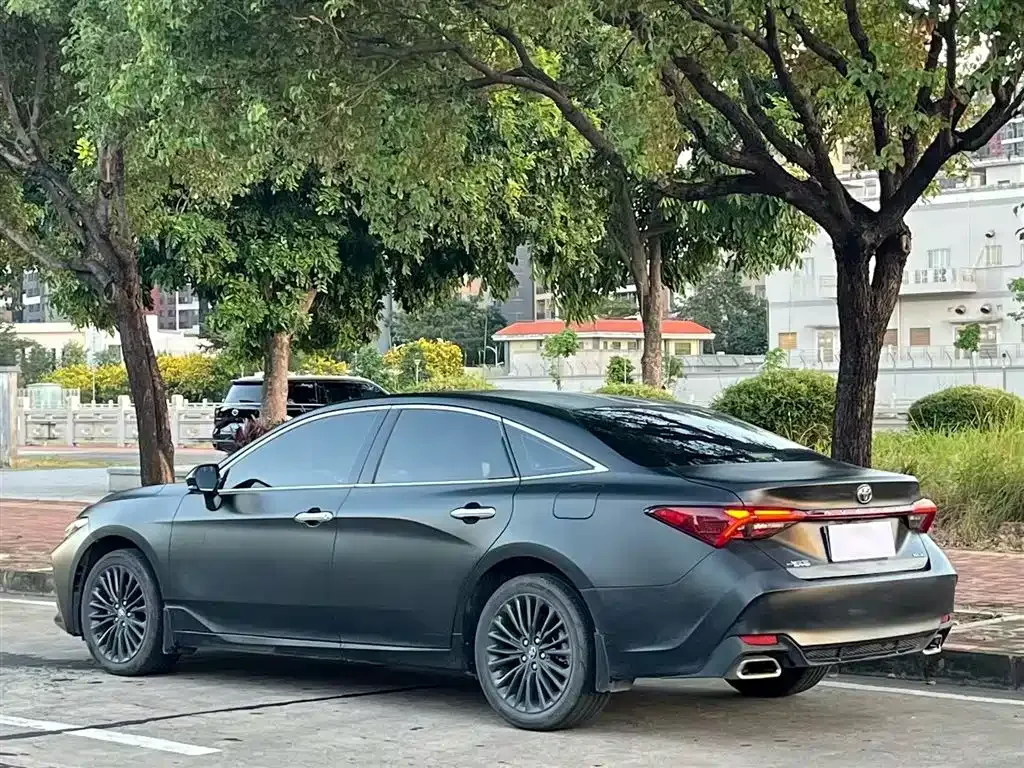 Toyota Avalon 2022 из CN, фото 3