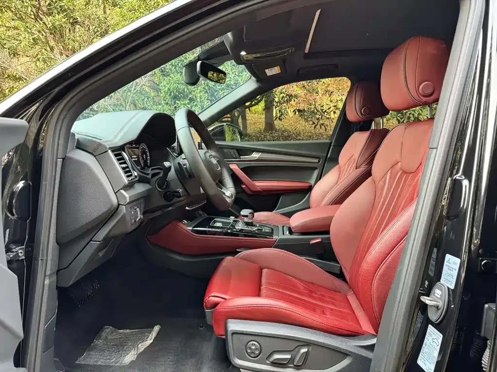 Audi Q5L 2023 из CN, фото 10