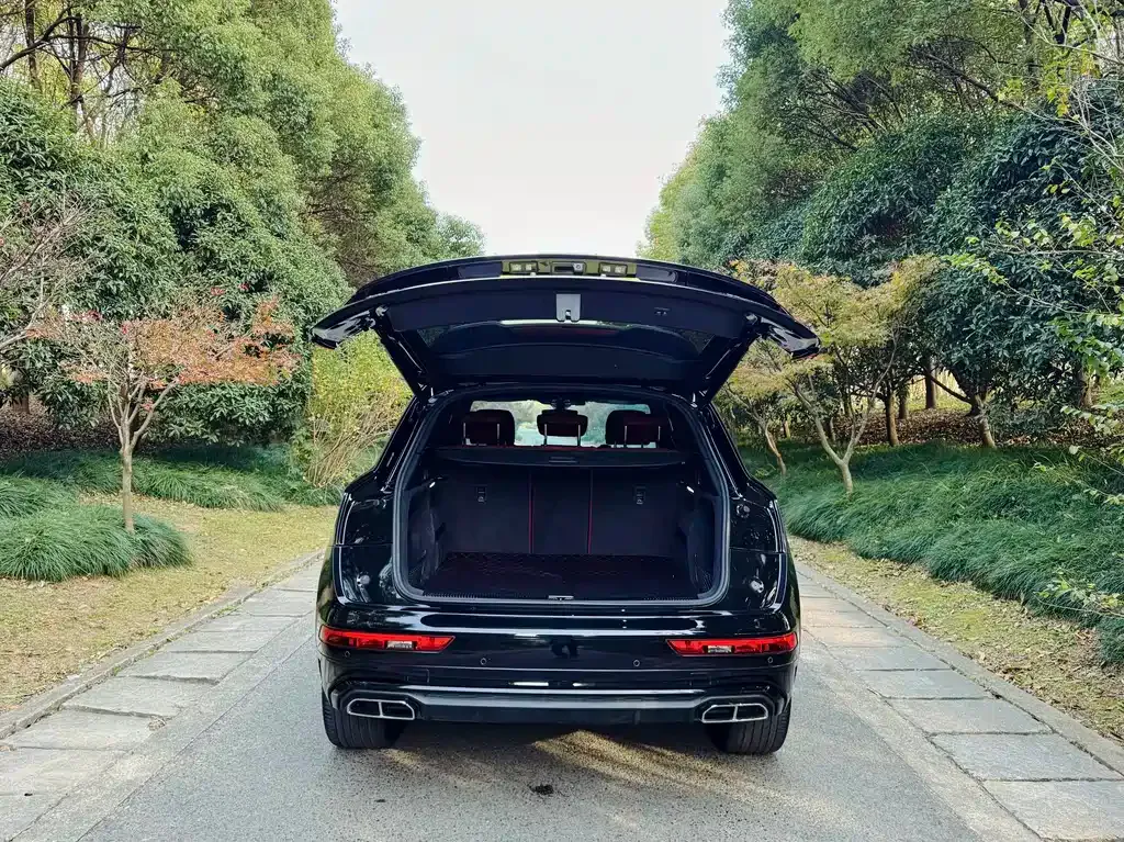 Audi Q5L 2023 из CN, фото 7