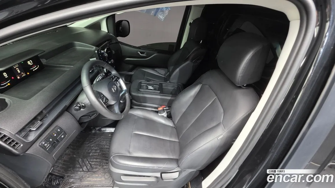 Hyundai Staria 2025 из KR, фото 7