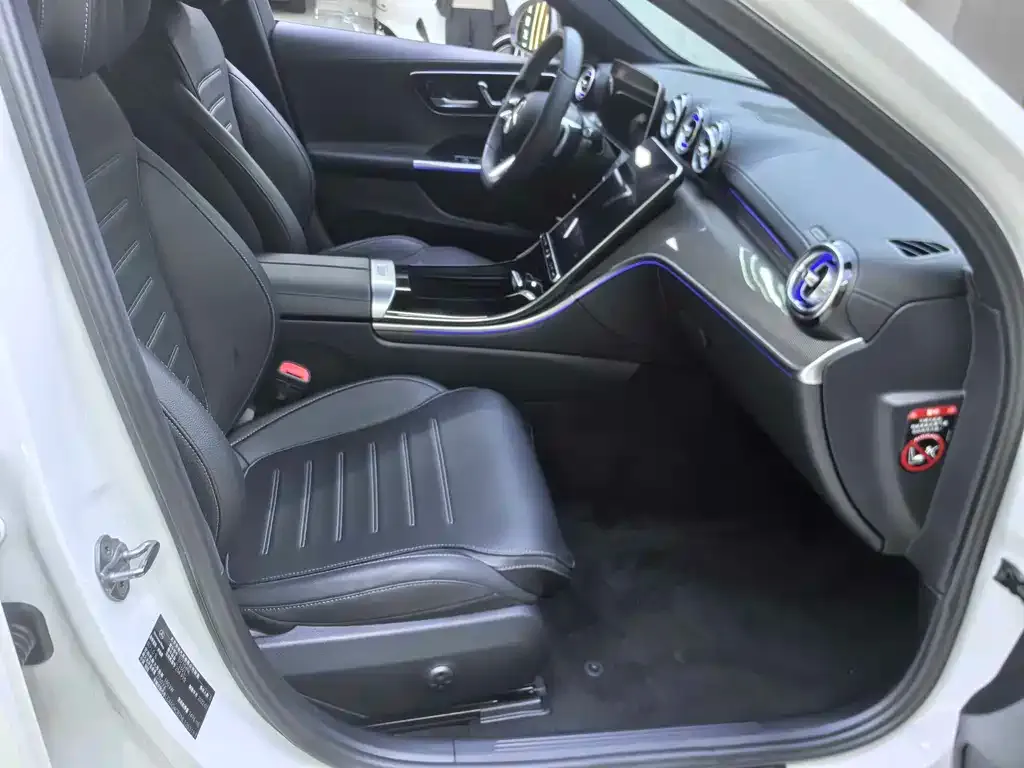 Mercedes-Benz C-Class 2023 из CN, фото 9