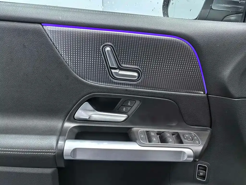 Mercedes-Benz GLB 2023 из CN, фото 4