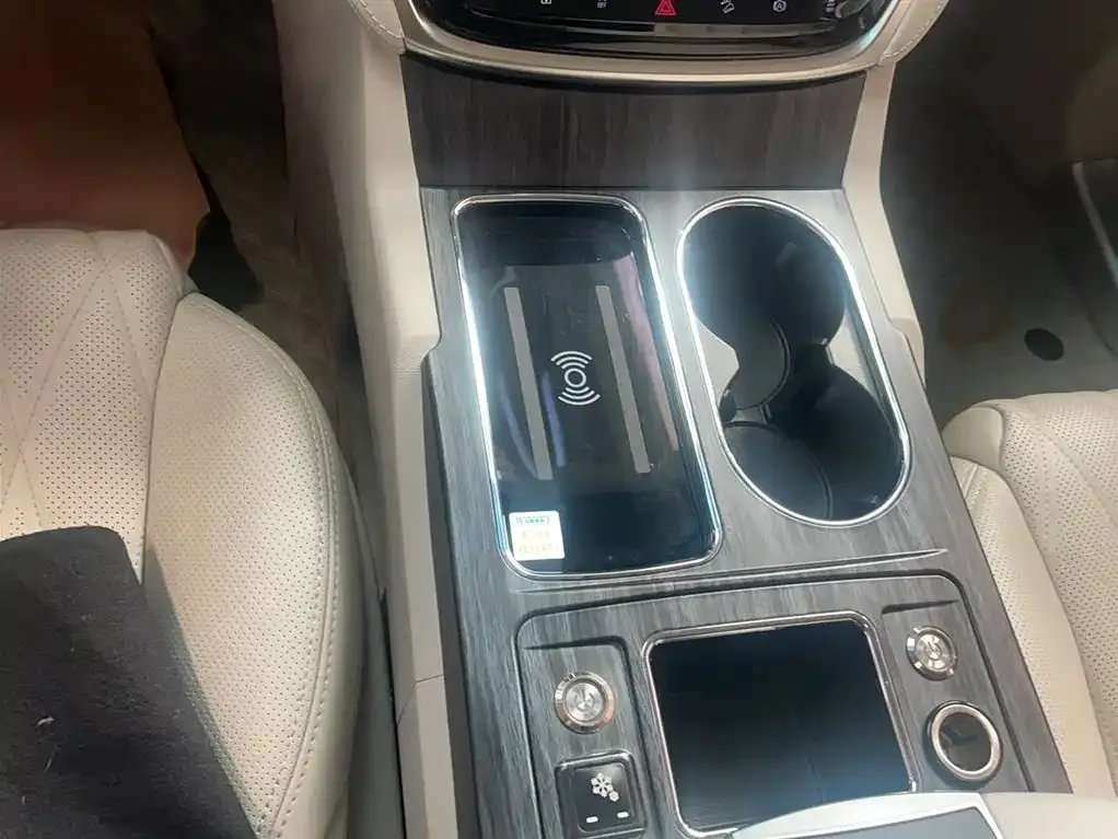 Buick GL8 2022 из CN, фото 10