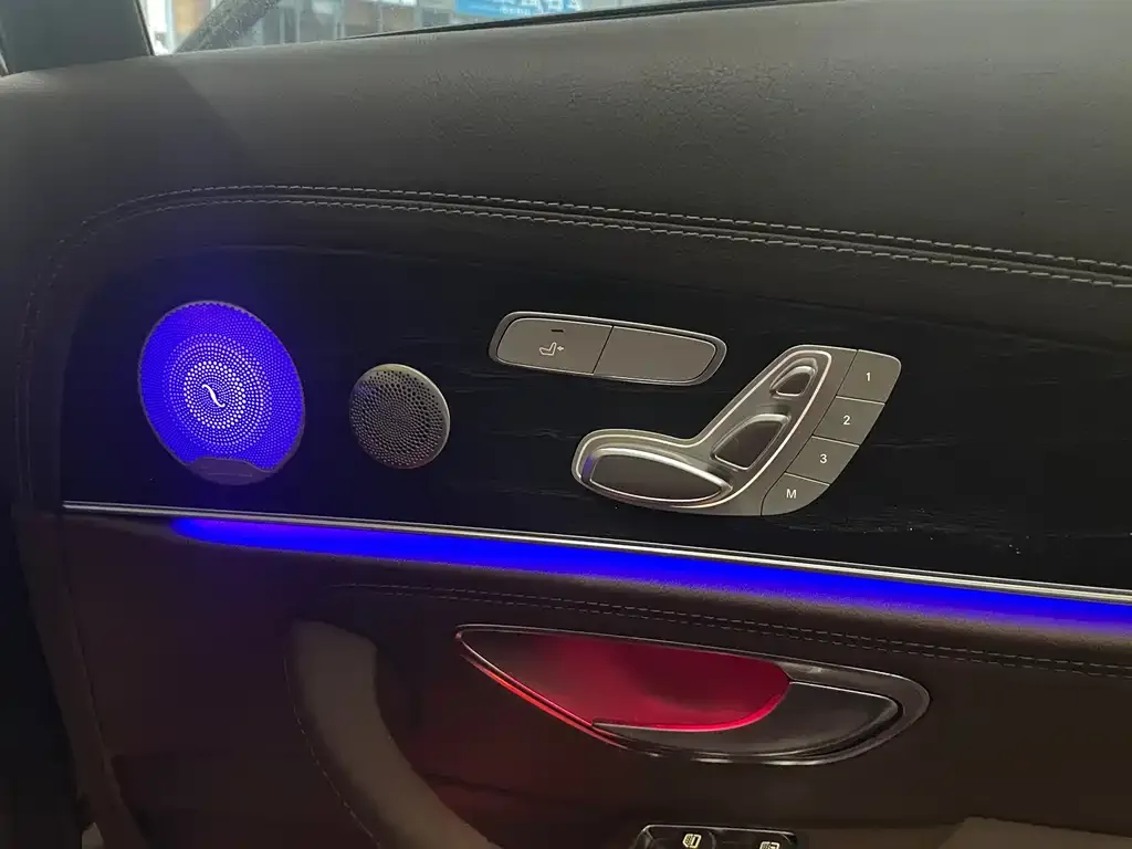Mercedes-Benz E-Class 2023 из CN, фото 10