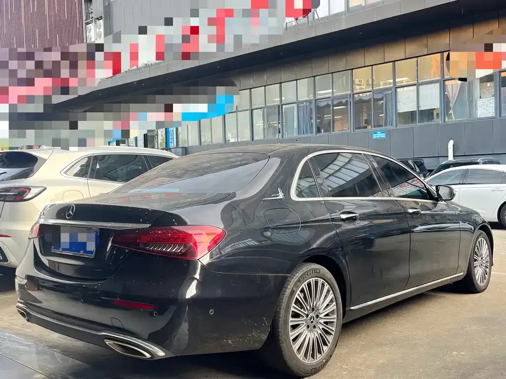 Mercedes-Benz E-Class 2023 из CN, фото 5