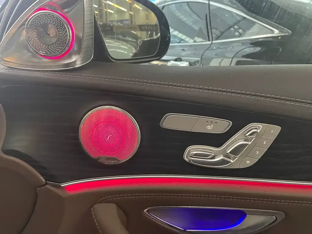 Mercedes-Benz E-Class 2023 из CN, фото 7