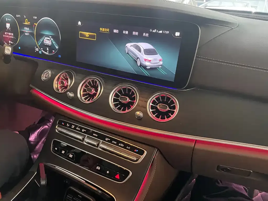 Mercedes-Benz E-Class 2023 из CN, фото 8