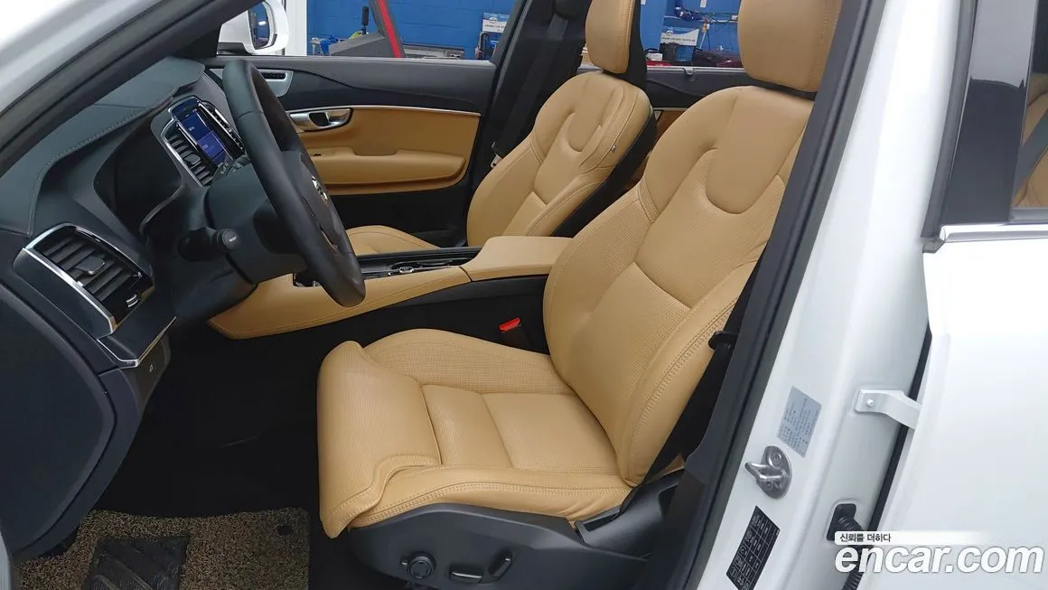 Volvo XC90 2023 из KR, фото 7
