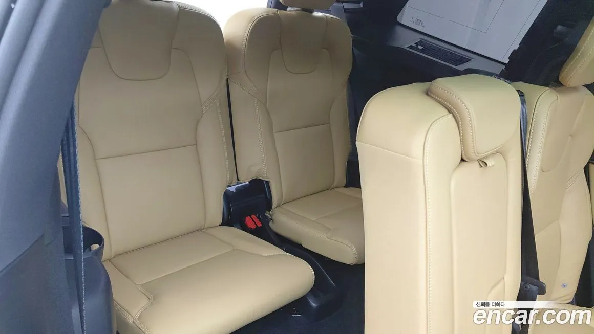 Volvo XC90 2023 из KR, фото 9