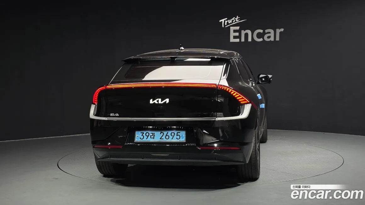 Kia EV6 — фото 4