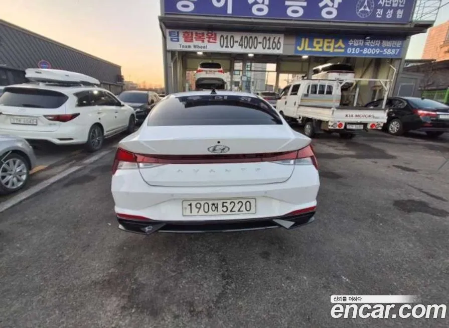 Hyundai AVANTE 2022 из KR, фото 2