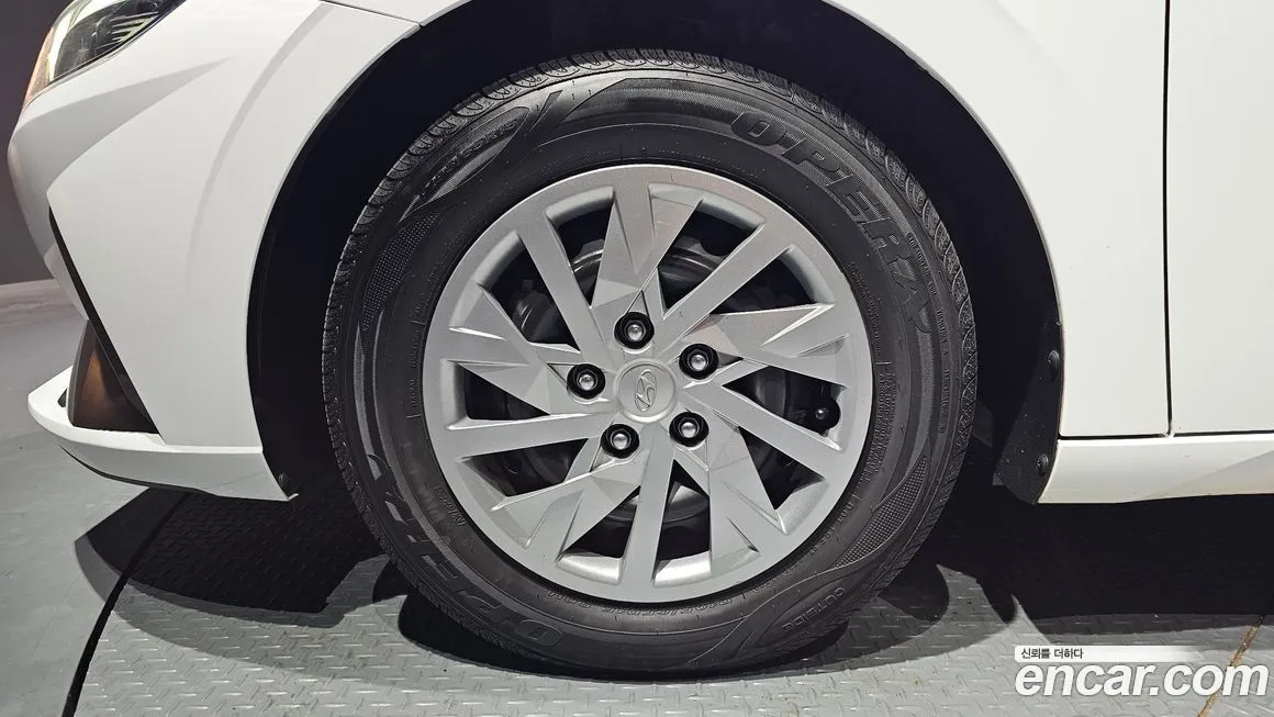 Hyundai AVANTE 2021 из KR, фото 5