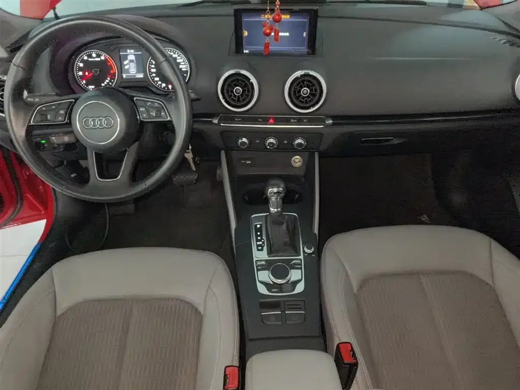 Audi A3 2021 из CN, фото 10