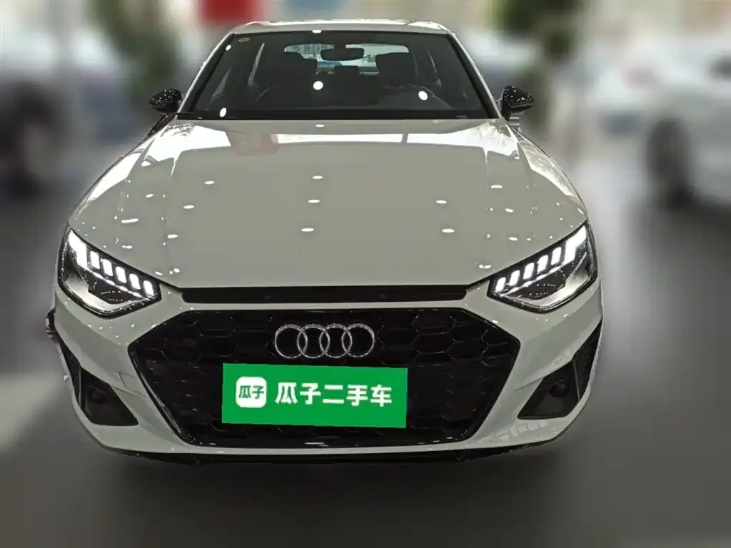 Audi A4L 2023 из CN, фото 5