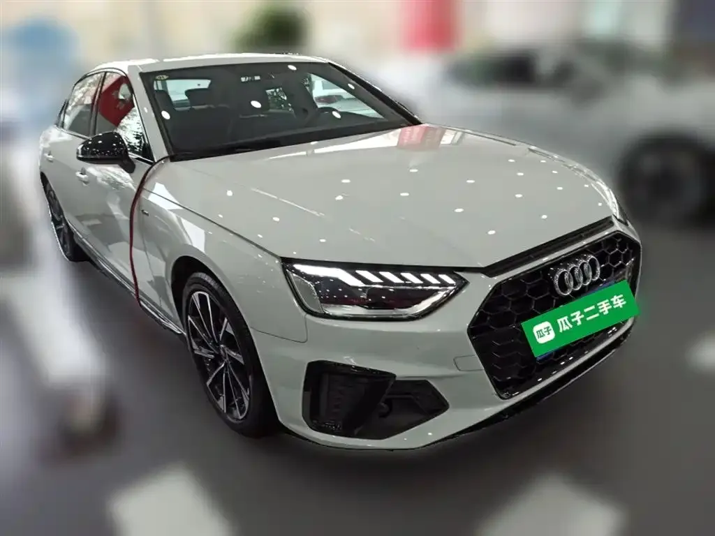 Audi A4L 2023 из CN, фото 7