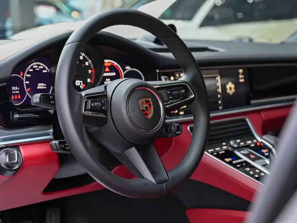 Porsche Panamera 2023 из CN, фото 9