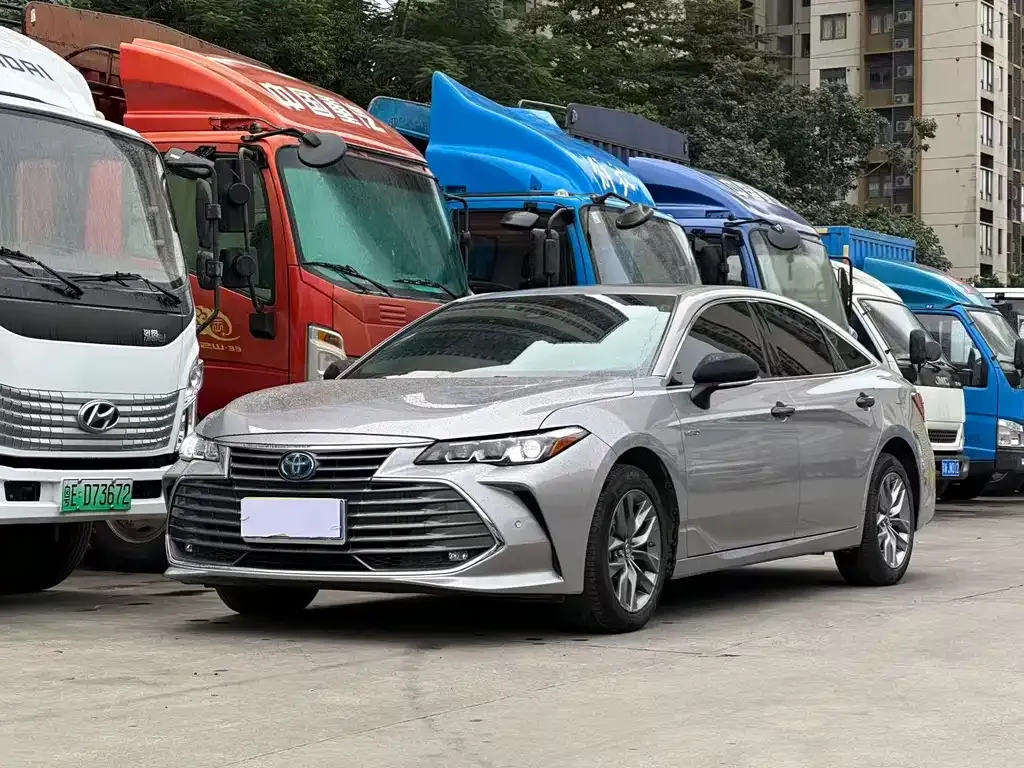 Toyota Avalon 2022 из CN, фото 1
