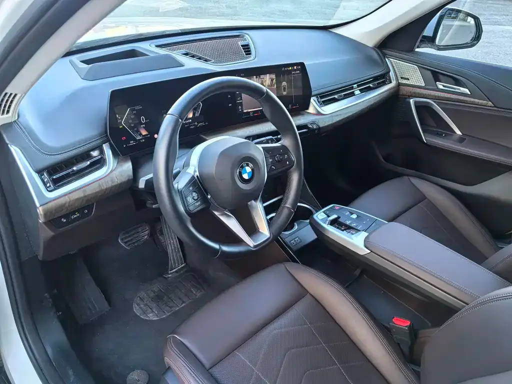 BMW X1 2024 из CN, фото 10