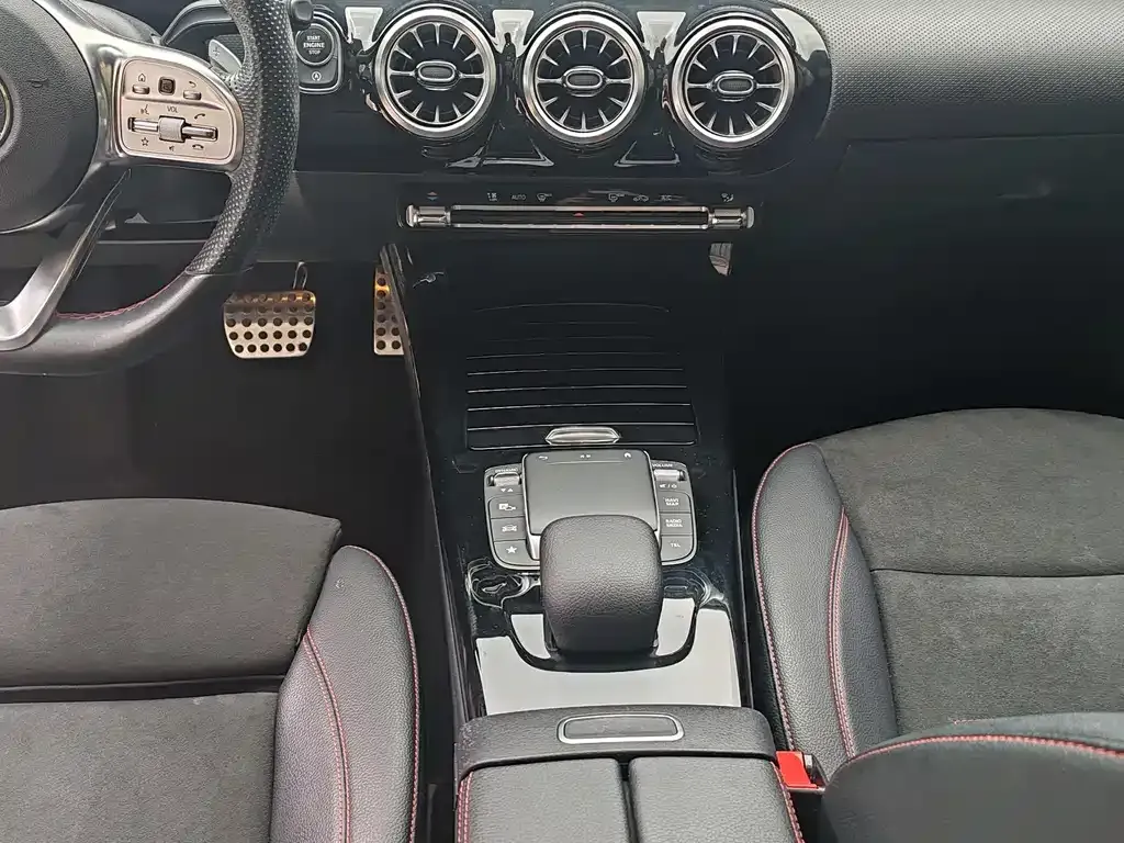 Mercedes-Benz CLA (Import) 2021 из CN, фото 10