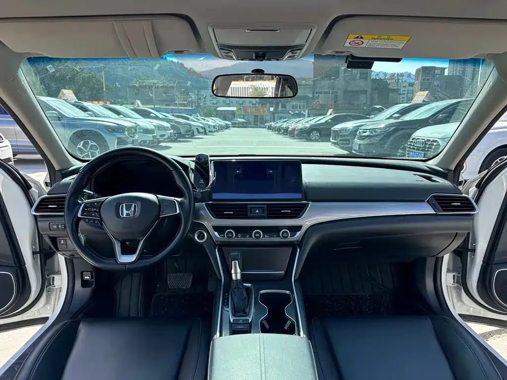 Honda Accord 2023 из CN, фото 9