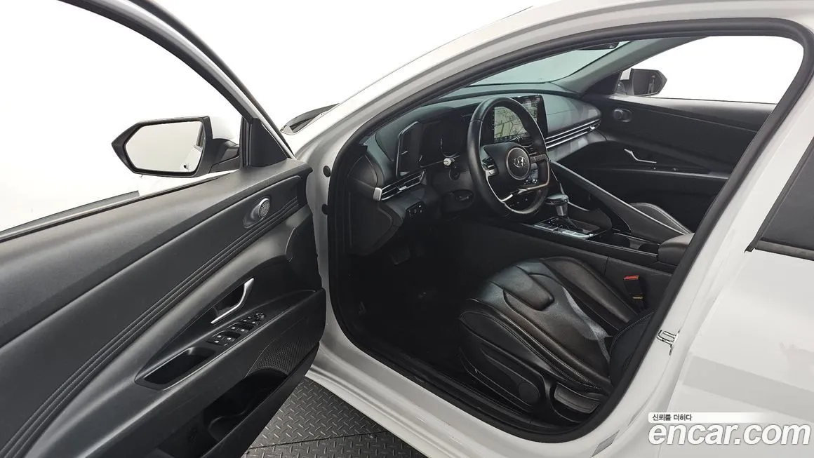 Hyundai AVANTE 2023 из KR, фото 10
