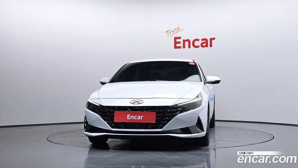 Hyundai AVANTE 2023 из KR, фото 3