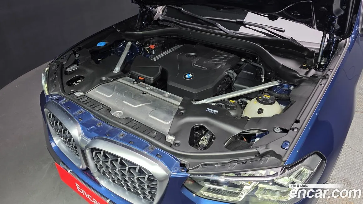 BMW X4 2023 из KR, фото 6