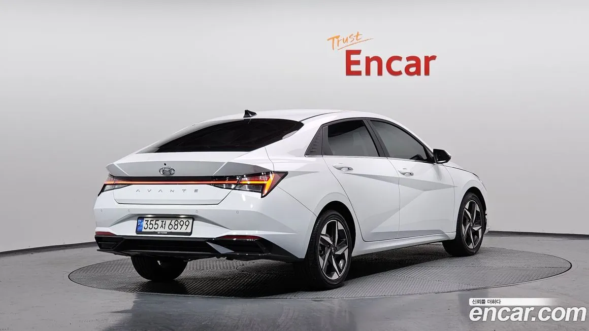 Hyundai AVANTE — фото 2