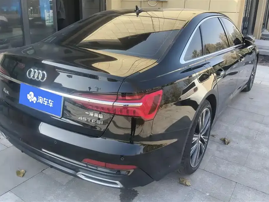 Audi A6L 2021 из CN, фото 3