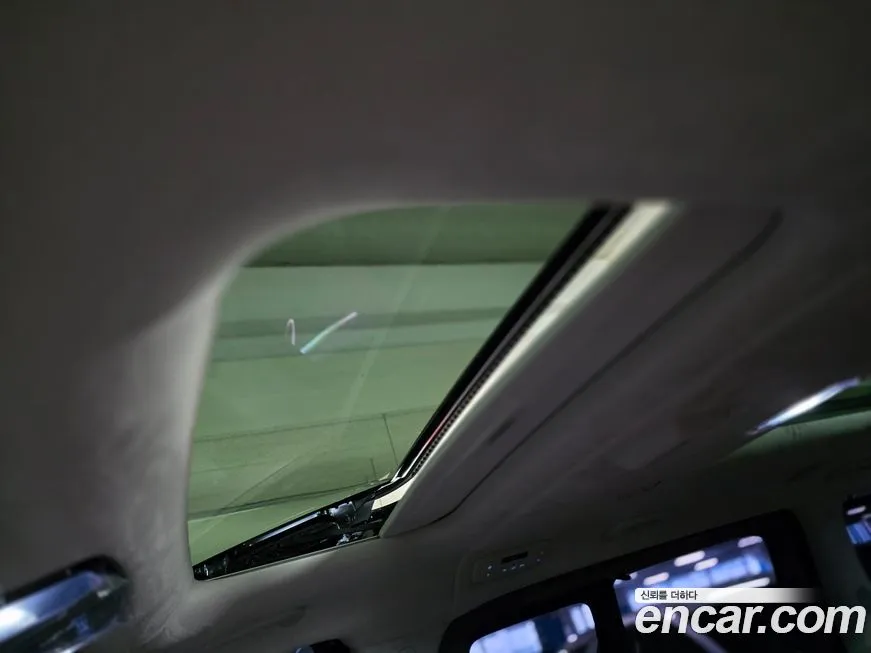 Hyundai Staria 2025 из KR, фото 7